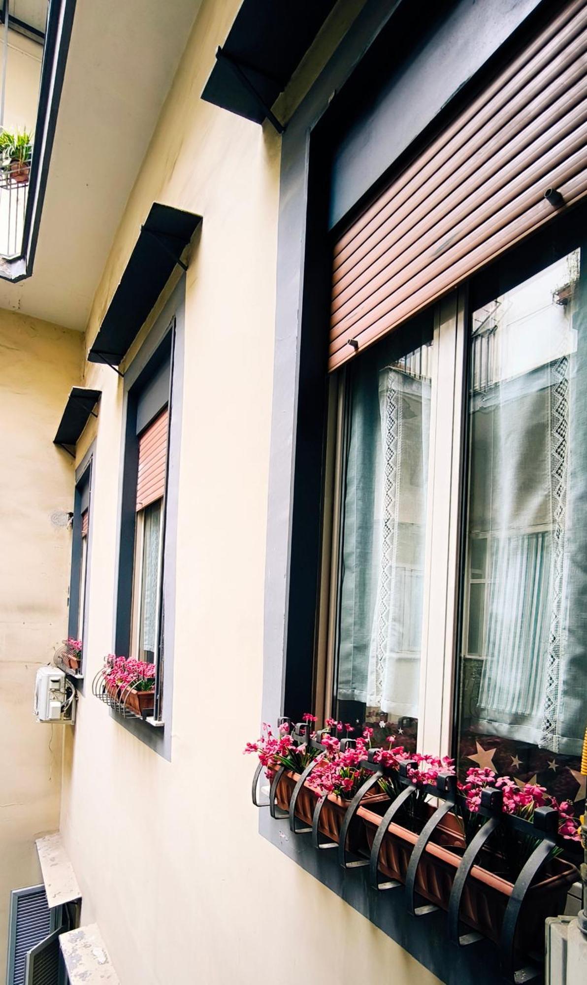 那不勒斯Agora Singola Con Bagno Privato Adiacente住宿加早餐旅馆 外观 照片